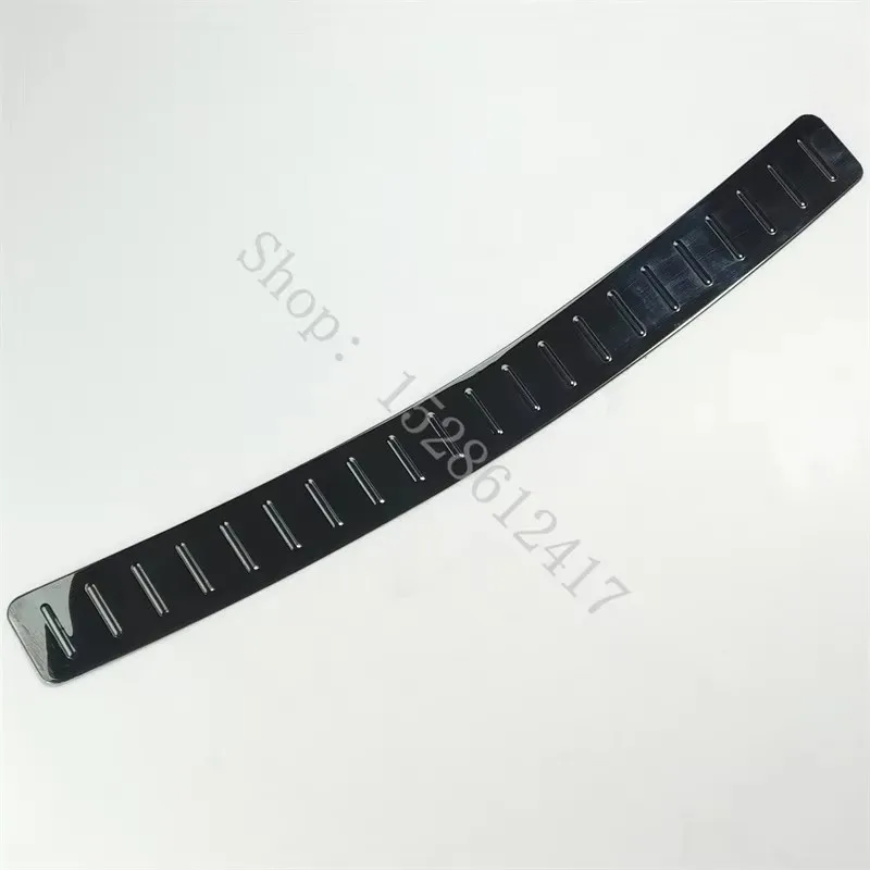 Bumper Guard Protector - Ochraniacz tylnego zderzaka ze stali nierdzewnej,